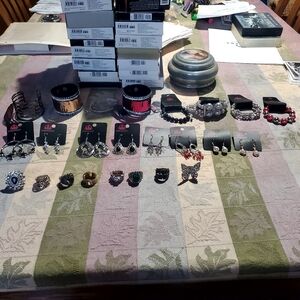 Paparazzi Lot Of 24 - 8 Bracelets 8 Earrings 8 Rings New Listing 25